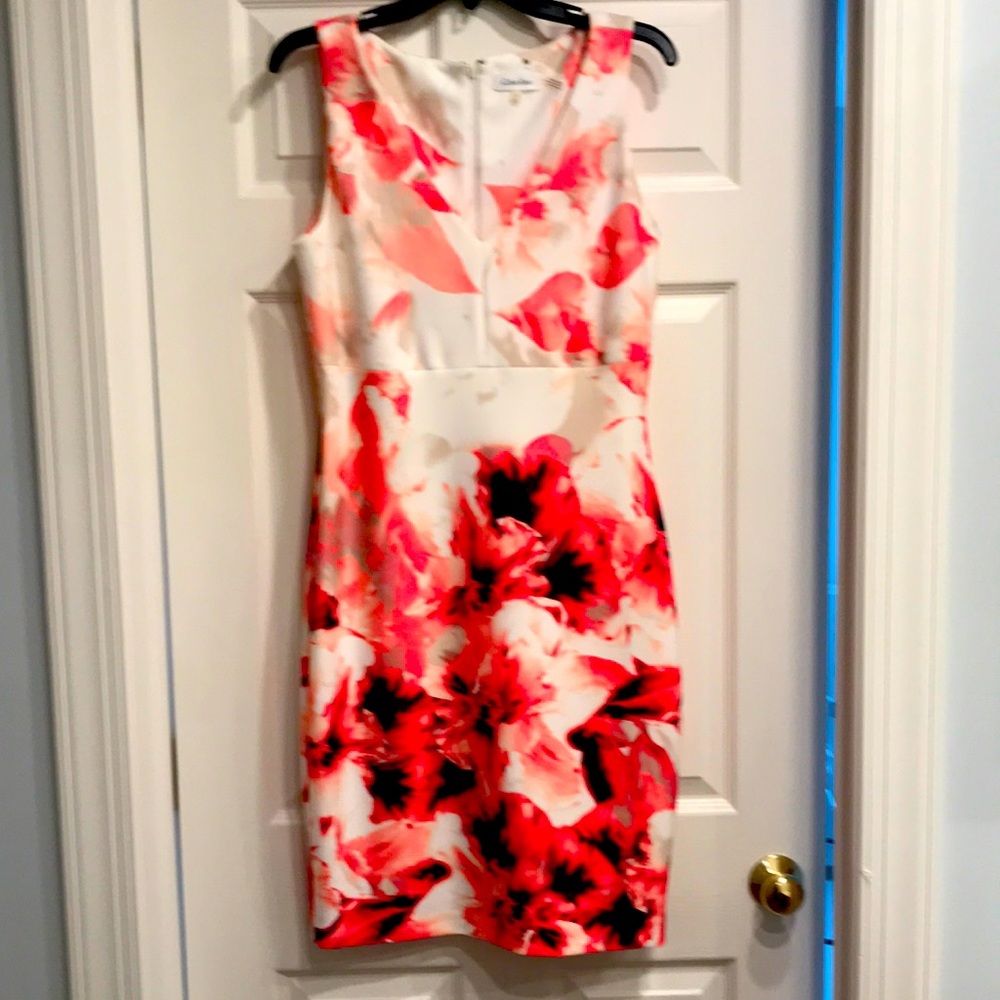 Calvin Klein V neck sheath dress